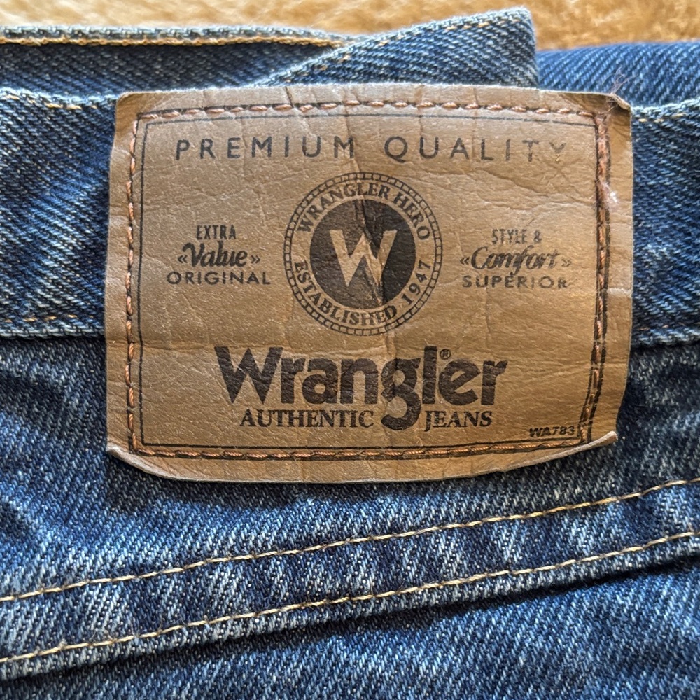 Wrangler and Redhead Men’s Jeans 38 x 32 - Picture 2 of 10